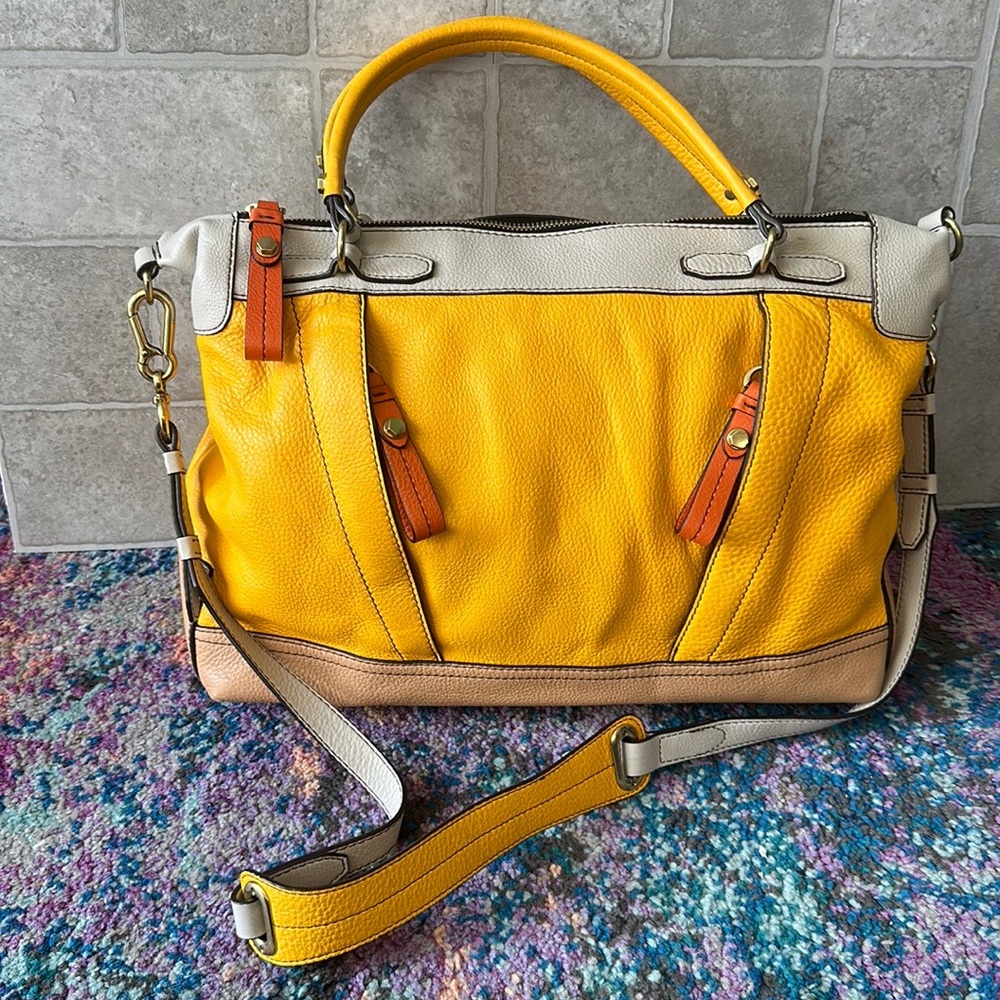 🌻orYanny Satchel🌻